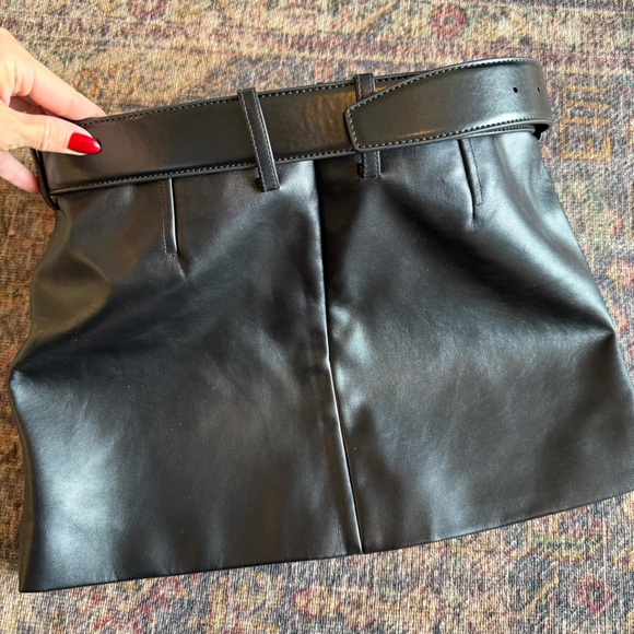 Naked Vice Faux Leather Black Mini Skirt With Silver Belt XS - Picture 7 of 7